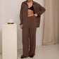 Elegante vrouwelijke set bestaande uit shirt en broek