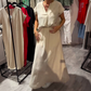 Verfijnde tweedelige zomeroutfit:  basic V-hals top + coole rok
