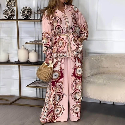 Verfijnde tweedelige outfit - top met etnische print & wijde pijpbroek